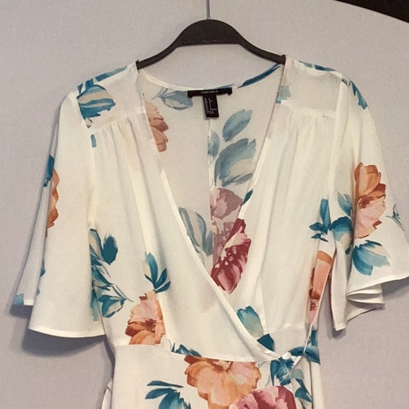 Forever 21 floral wrap high/low dress size small - Picture 2 of 8